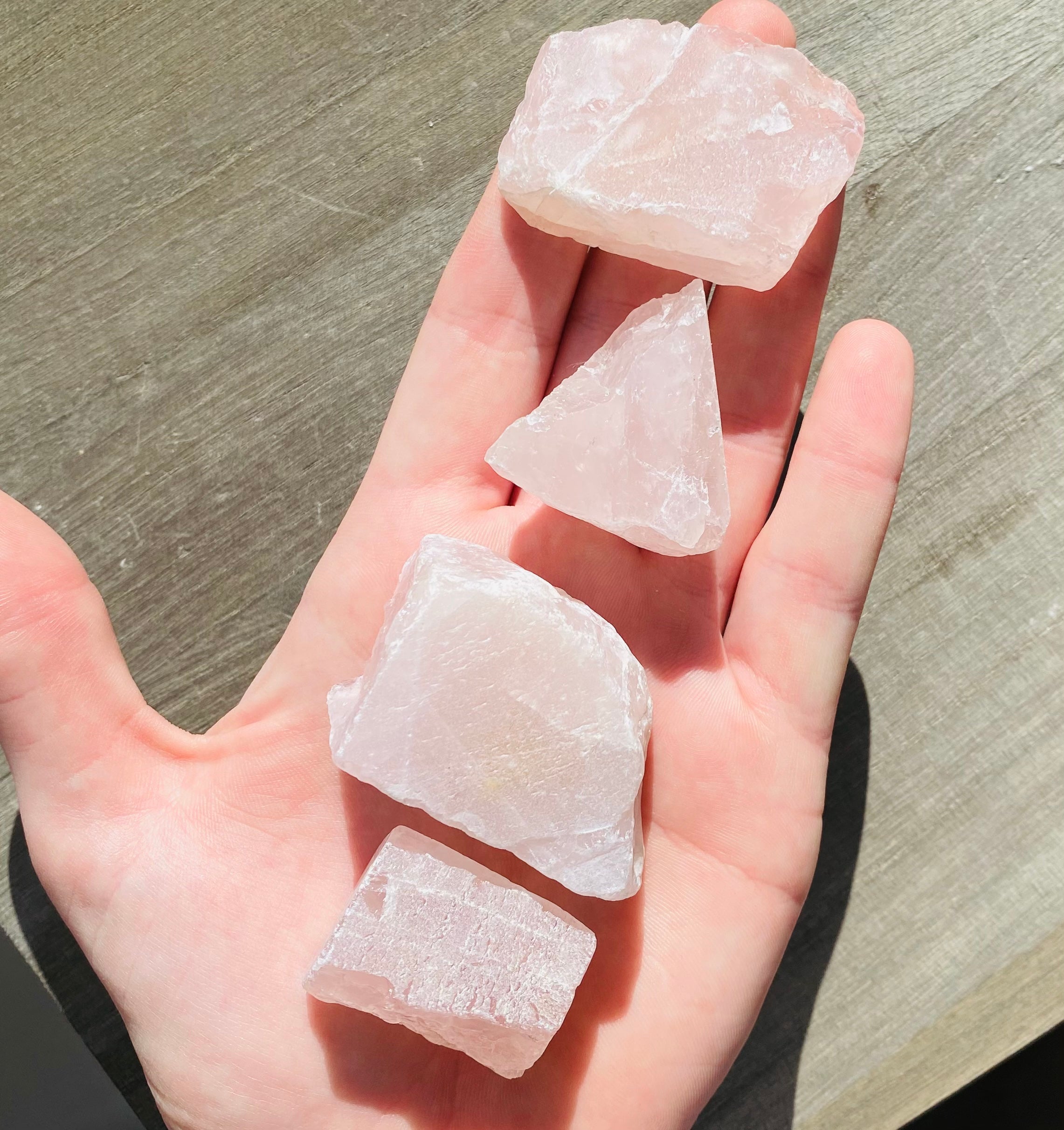 Raw Rose Quartz Tumble